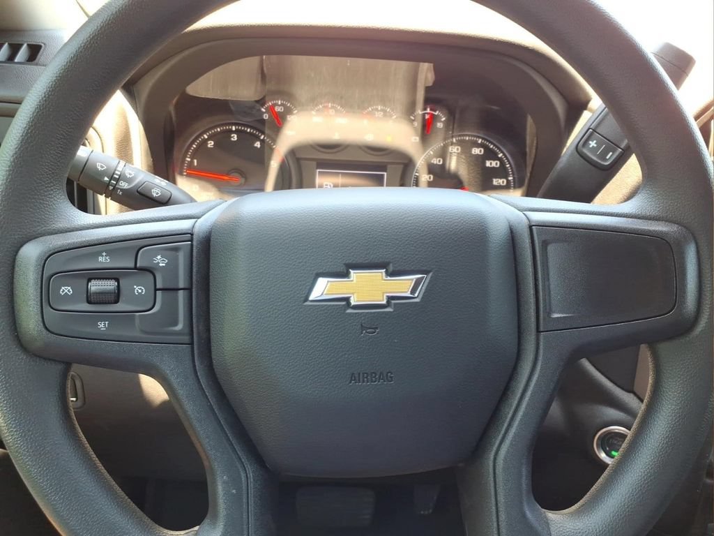 New 2026 Chevrolet Silverado 2500 Custom w/ Custom Value Package AWD/4WD image 13