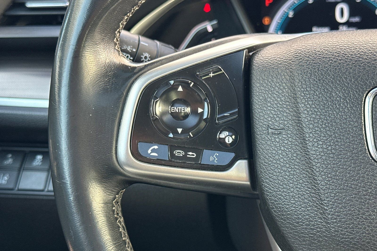 Used 2019 Honda Civic EX image 30