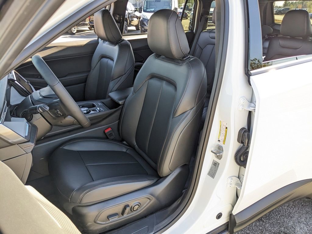 New 2026 Jeep Cherokee Limited image 36