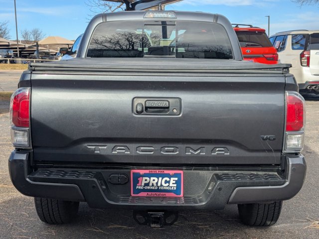 Used 2022 Toyota Tacoma TRD Sport w/ Technology Package image 6