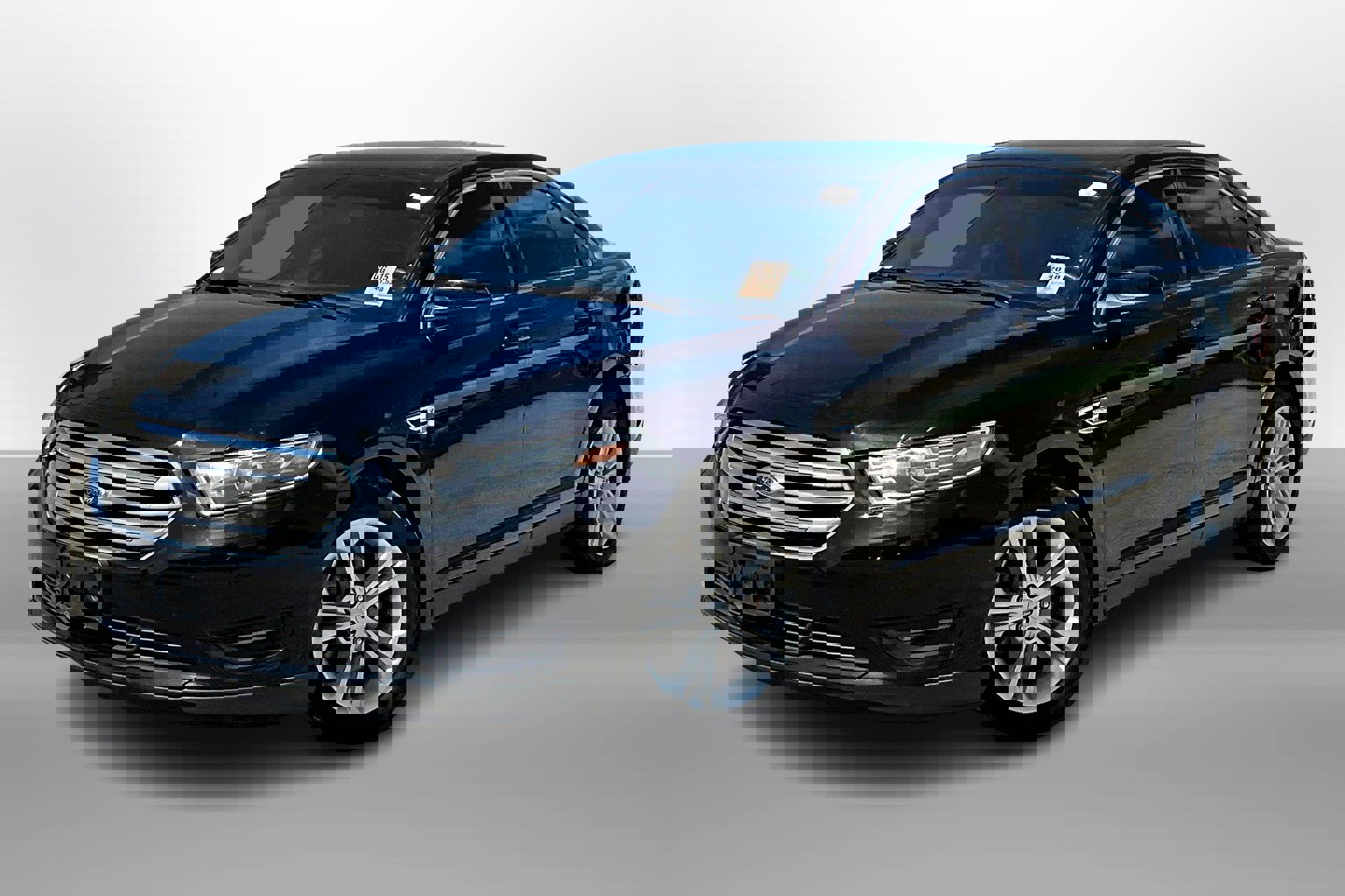 Used 2018 Ford Taurus SEL w/ Equipment Group 201A image 13