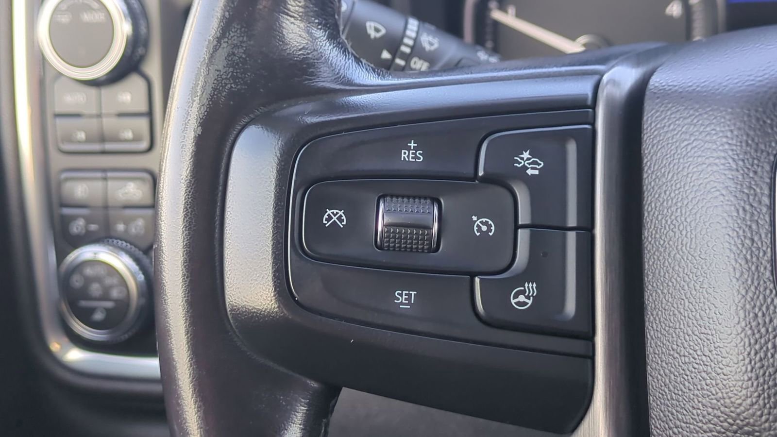 Used 2022 GMC Sierra 2500 Denali w/ Denali Ultimate Package image 28