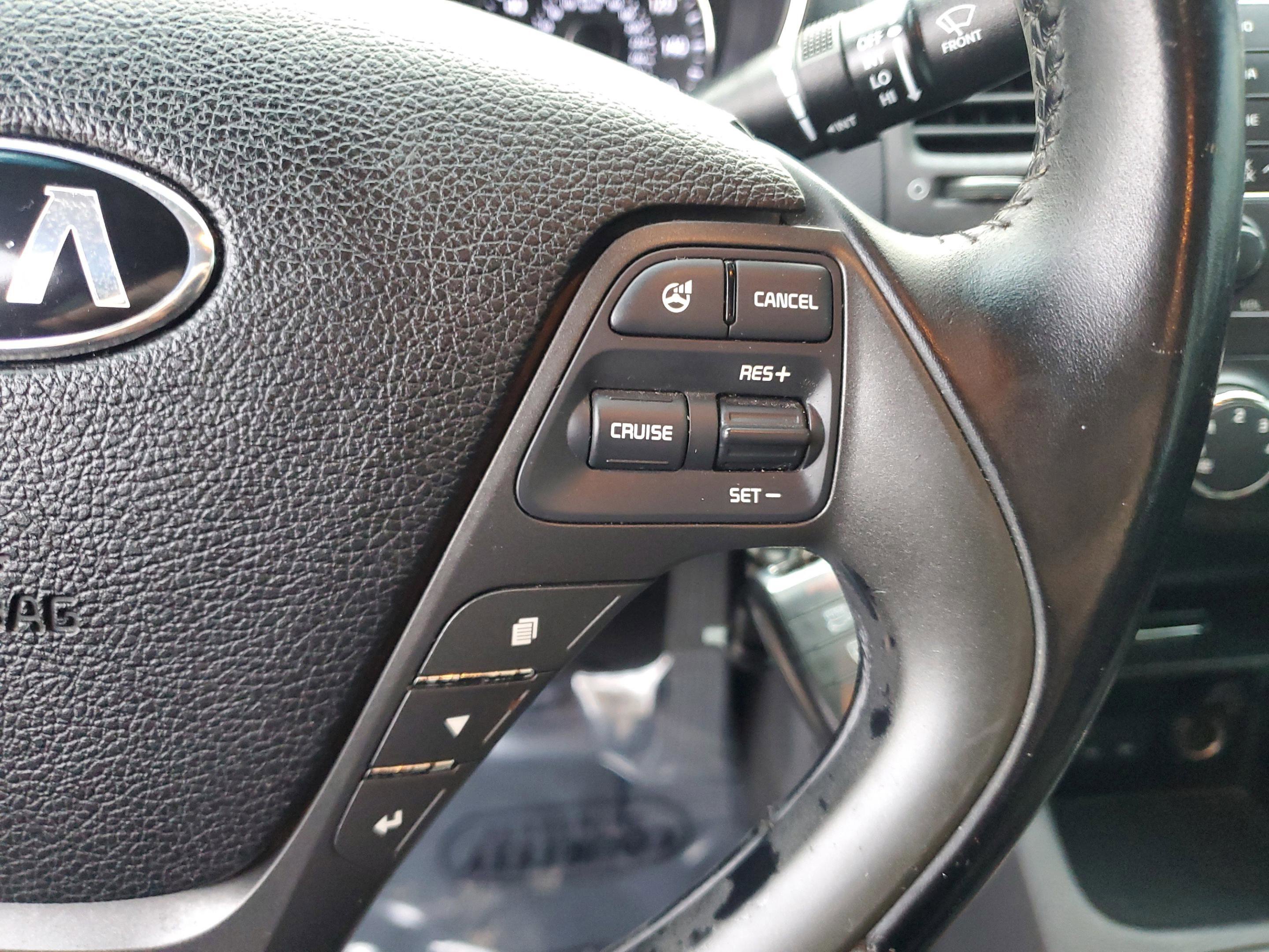 Used 2015 Kia Forte EX image 29