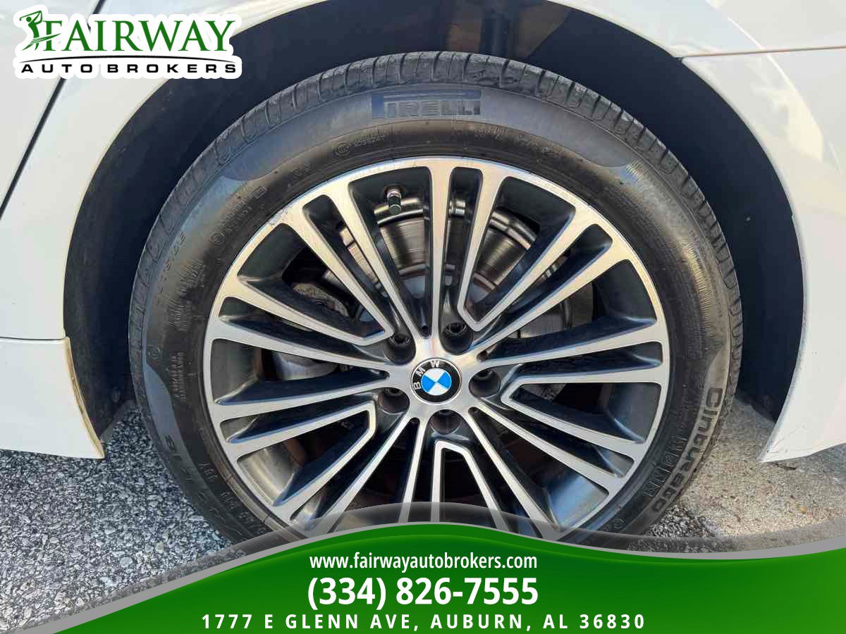 Used 2018 BMW 530i xDrive AWD/4WD image 28