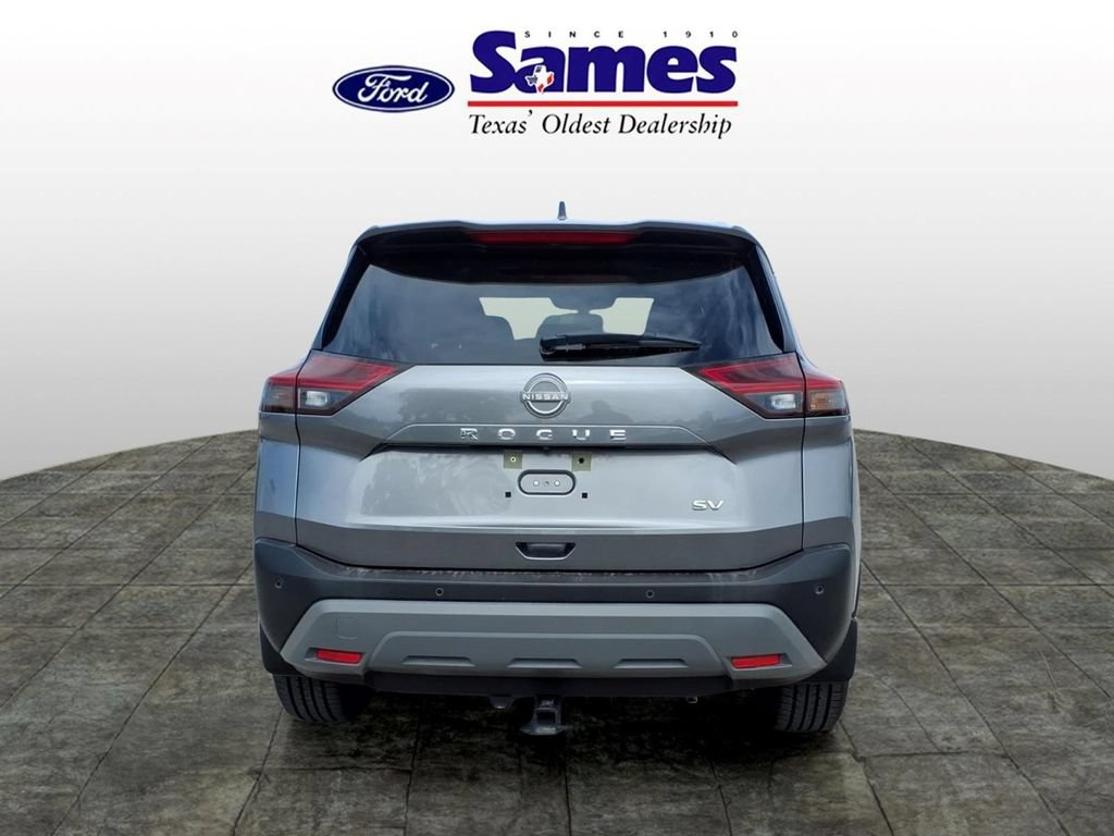 Used 2023 Nissan Rogue SV w/ SV Premium B Package FWD image 4