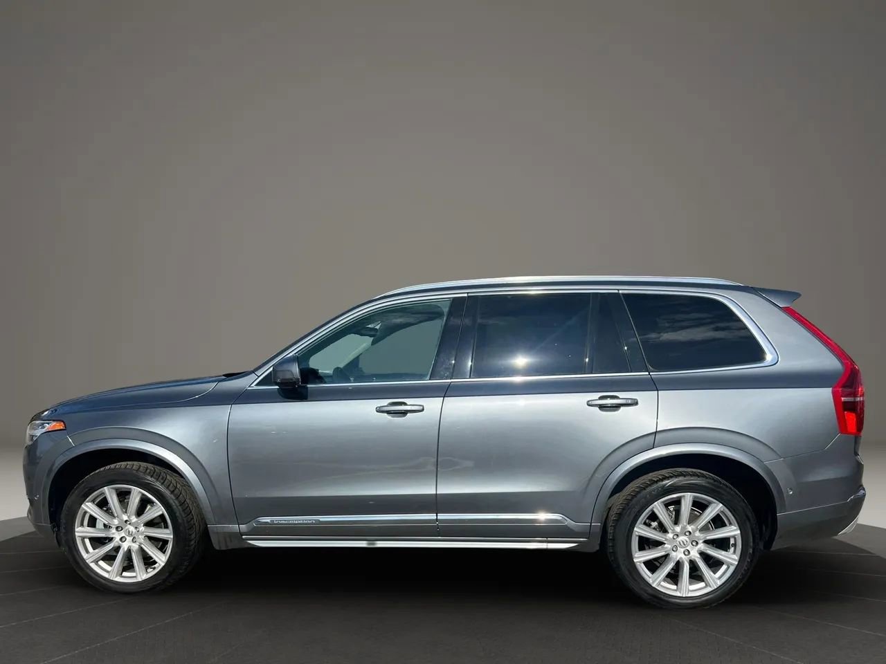 Used 2017 Volvo XC90 T6 Inscription AWD/4WD image 8