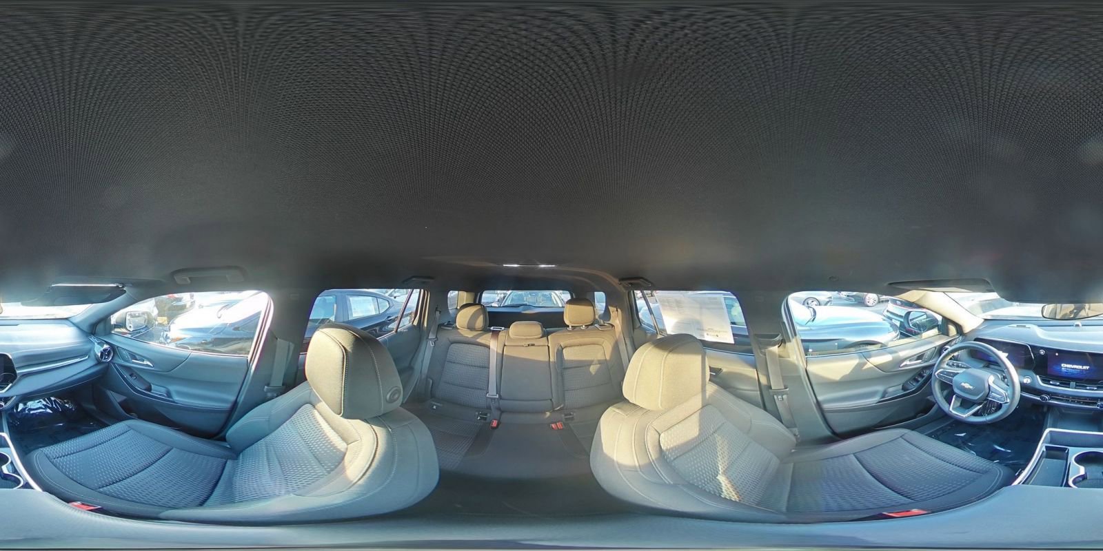 Used 2025 Chevrolet Equinox LT image 41