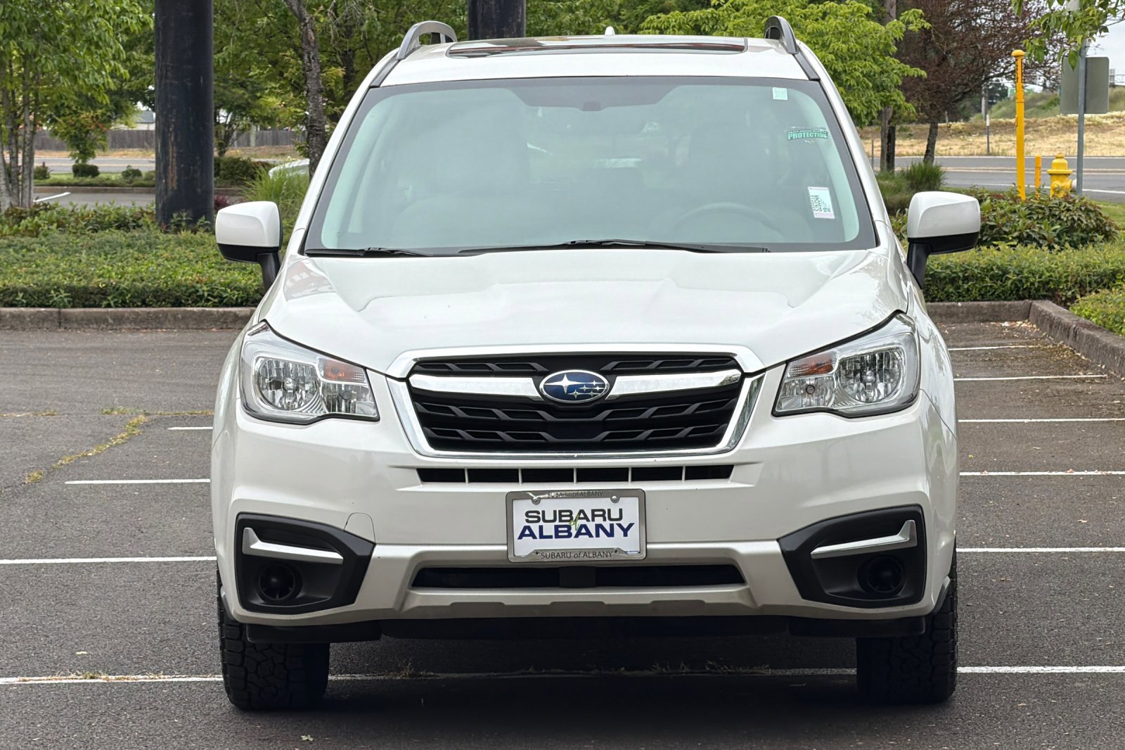 Used 2018 Subaru Forester 2.5i Premium w/ All-Weather Package AWD/4WD image 9