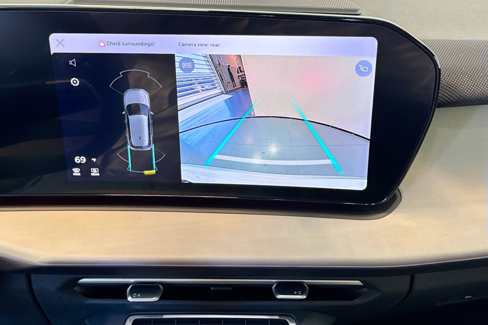 New 2026 Audi Q3 quattro 2.0T image 13