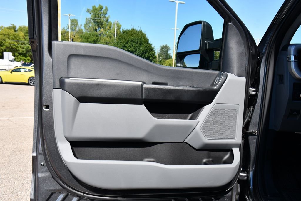 New 2026 Ford F350 XL w/ XL Off-Road Package image 18