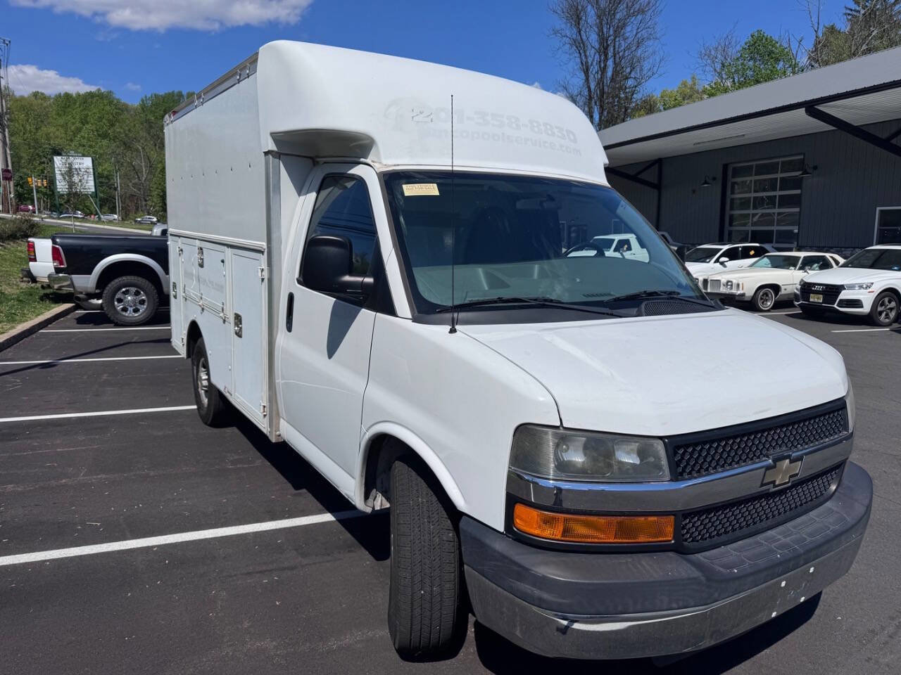 Used 2014 Chevrolet Express 3500 RWD image 5