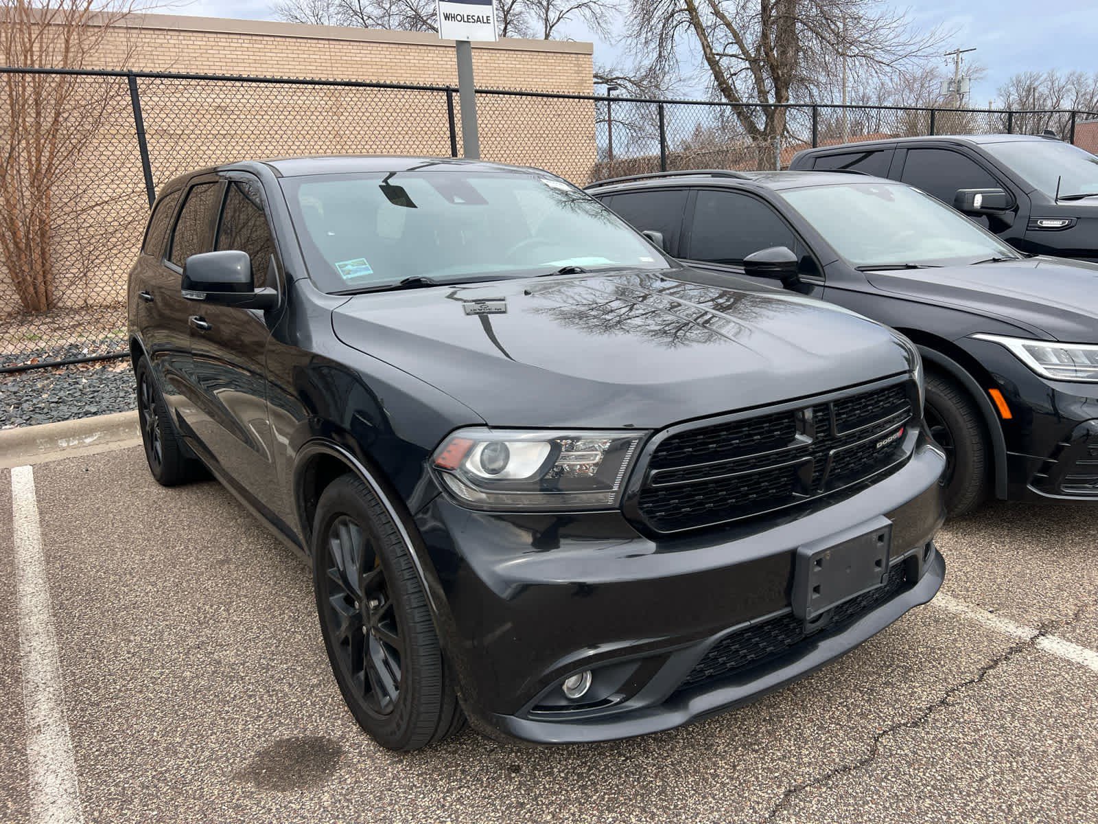 Used 2015 Dodge Durango R/T w/ Technology Group AWD/4WD image 3