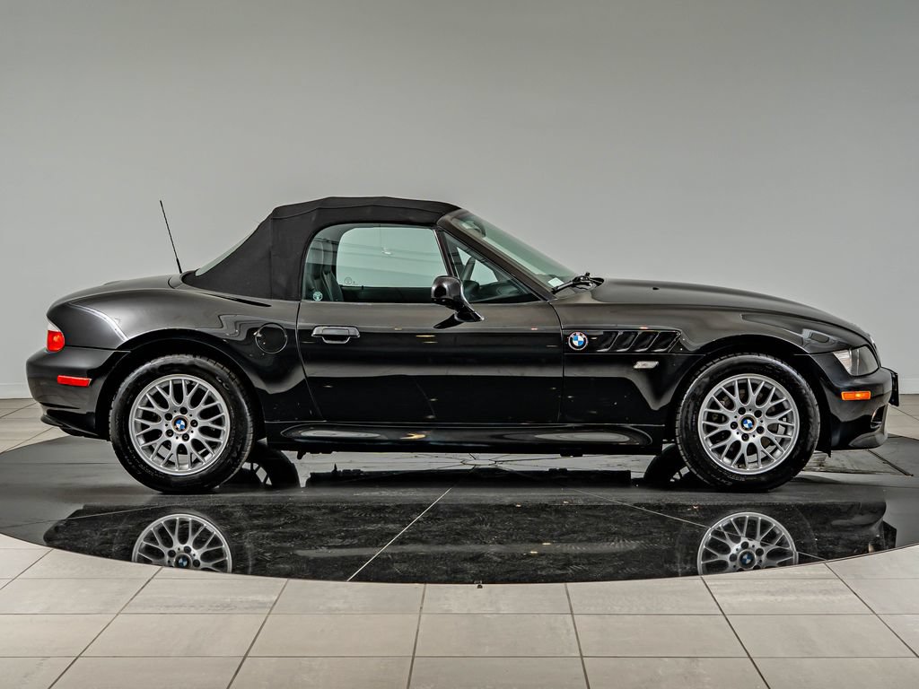 Used 2001 BMW Z3 2.5i RWD image 5