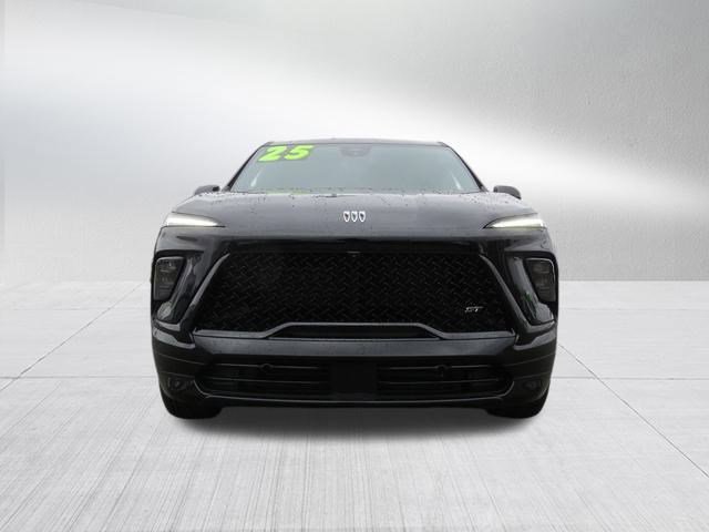 New 2025 Buick Enclave Sport Touring w/ Power Package image 8