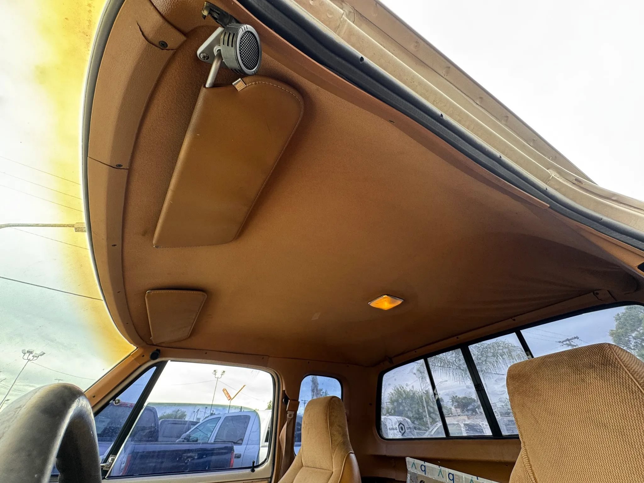 Used 1992 Dodge D/W Truck 350 AWD/4WD image 13