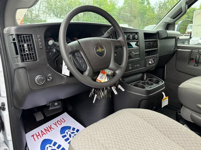 New 2026 Chevrolet Express 2500 w/ Driver Convenience Package RWD image 28