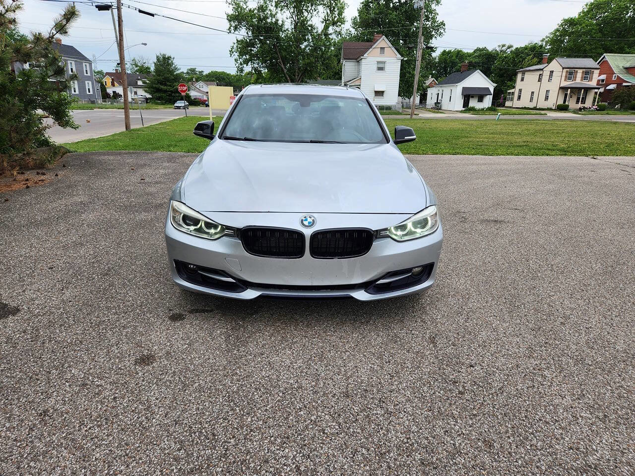 Used 2014 BMW 328i xDrive Sedan AWD/4WD image 4