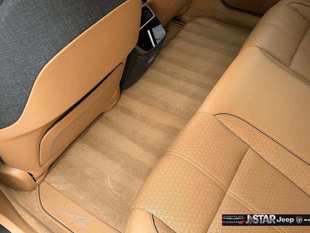 Used 2023 Lucid Air Grand Touring image 26