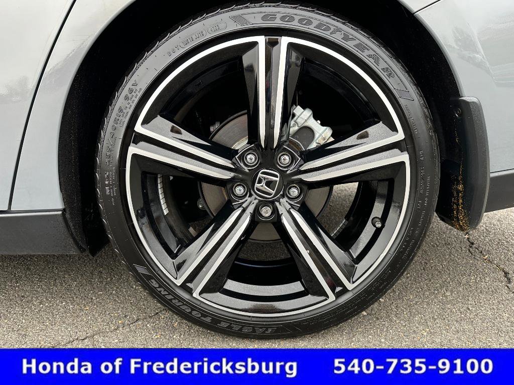 Used 2024 Honda Accord Sport image 13