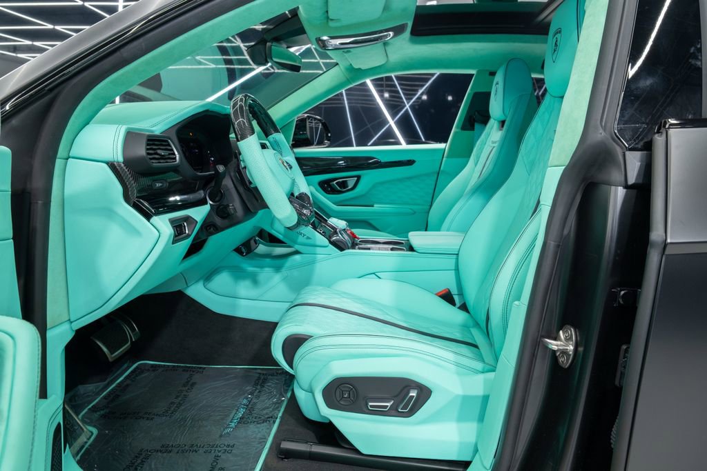 Used 2024 Lamborghini Urus S AWD/4WD image 36
