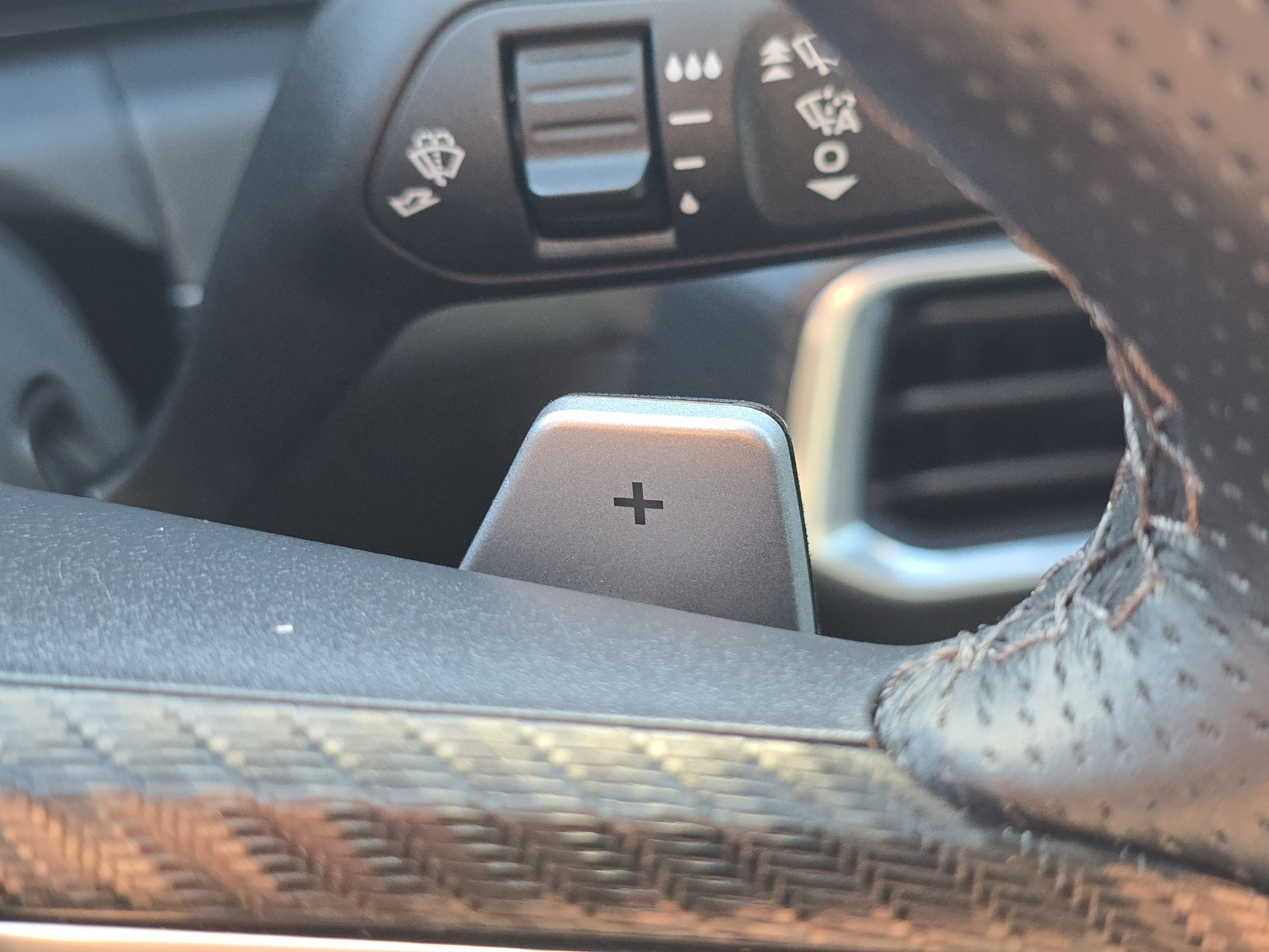 Used 2024 Ford Mustang GT Premium image 26