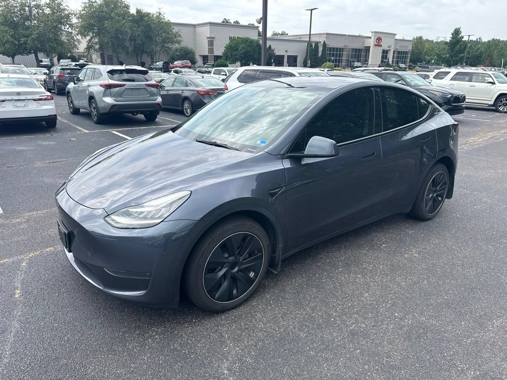 Used 2023 Tesla Model Y Long Range AWD/4WD image 7