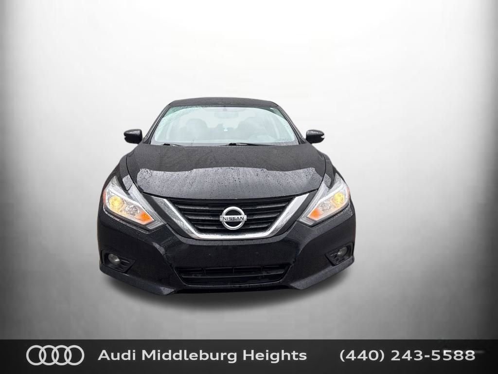 Used 2017 Nissan Altima 2.5 SV w/ Convenience Package image 2