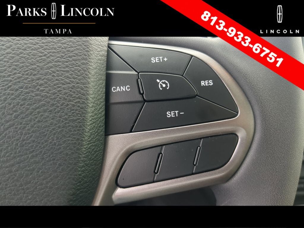 Used 2022 Jeep Cherokee Latitude Lux w/ Sun & Sound Group AWD/4WD image 29