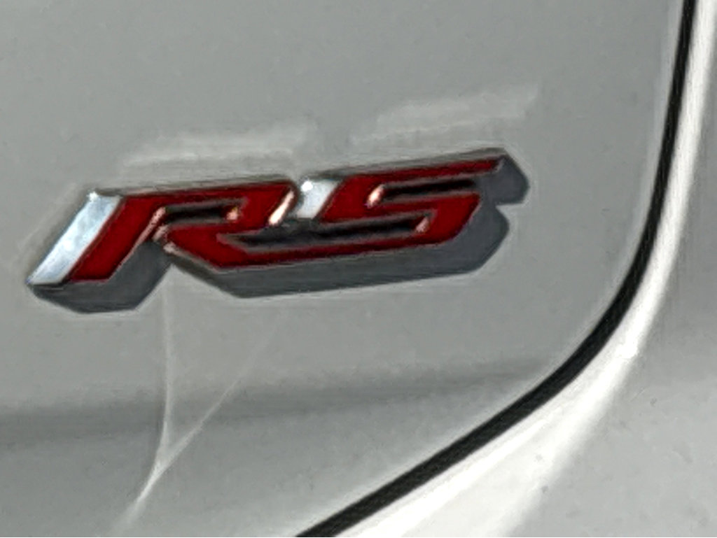 Used 2023 Chevrolet Equinox RS w/ LPO, Floor Liner Package image 24