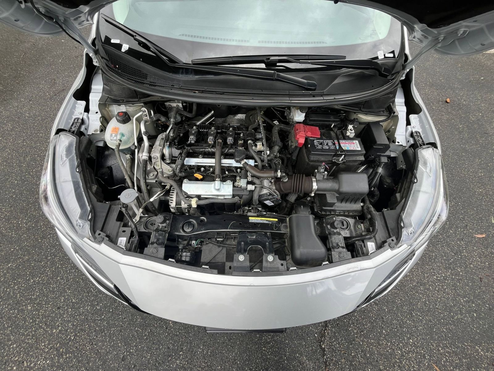 Used 2025 Nissan Versa SV w/ Trunk Package FWD image 30
