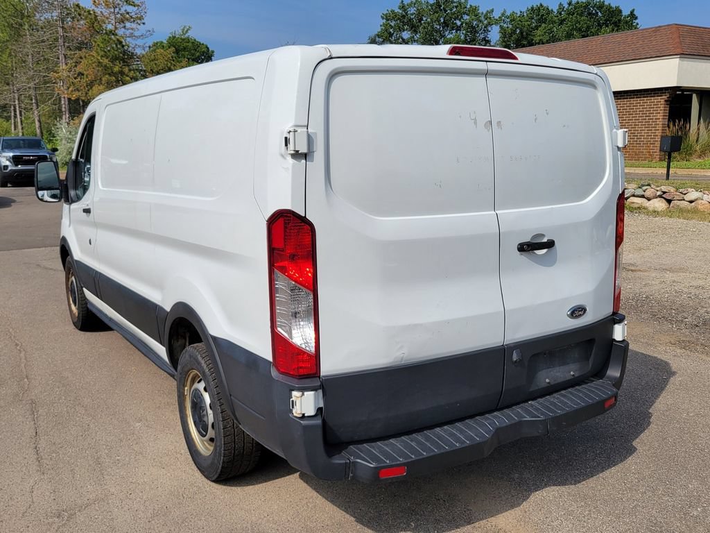 Used 2019 Ford Transit 150 130 Low Roof RWD image 5