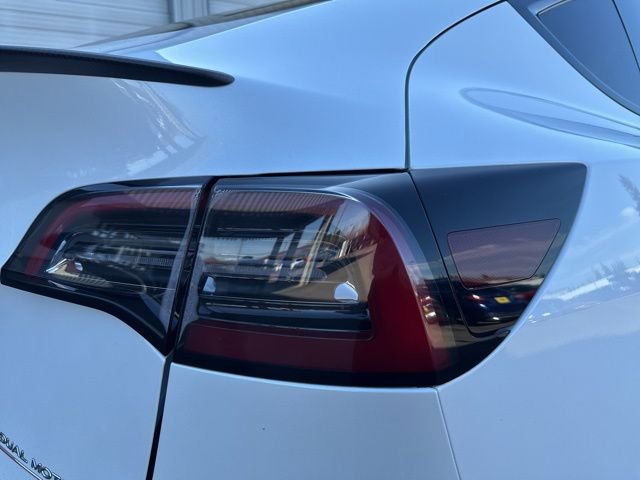 Used 2024 Tesla Model Y Performance image 15