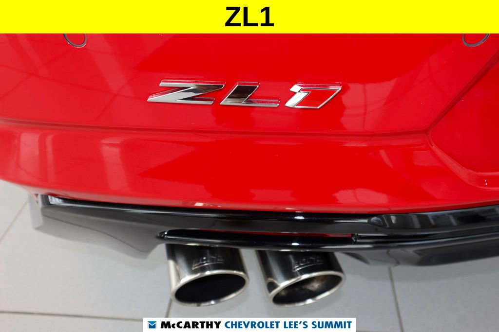 Used 2021 Chevrolet Camaro ZL1 RWD image 13