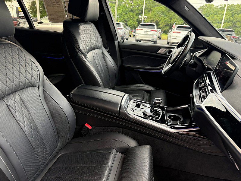 Used 2019 BMW X7 xDrive40i w/ Premium Package AWD/4WD image 13