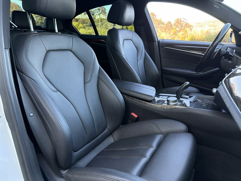 Used 2018 BMW 530i RWD image 20
