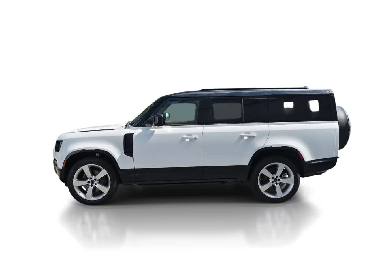 Used 2026 Land Rover Defender 130 X-Dynamic SE AWD/4WD image 5