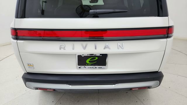 Used 2024 Rivian R1S Adventure AWD/4WD image 11