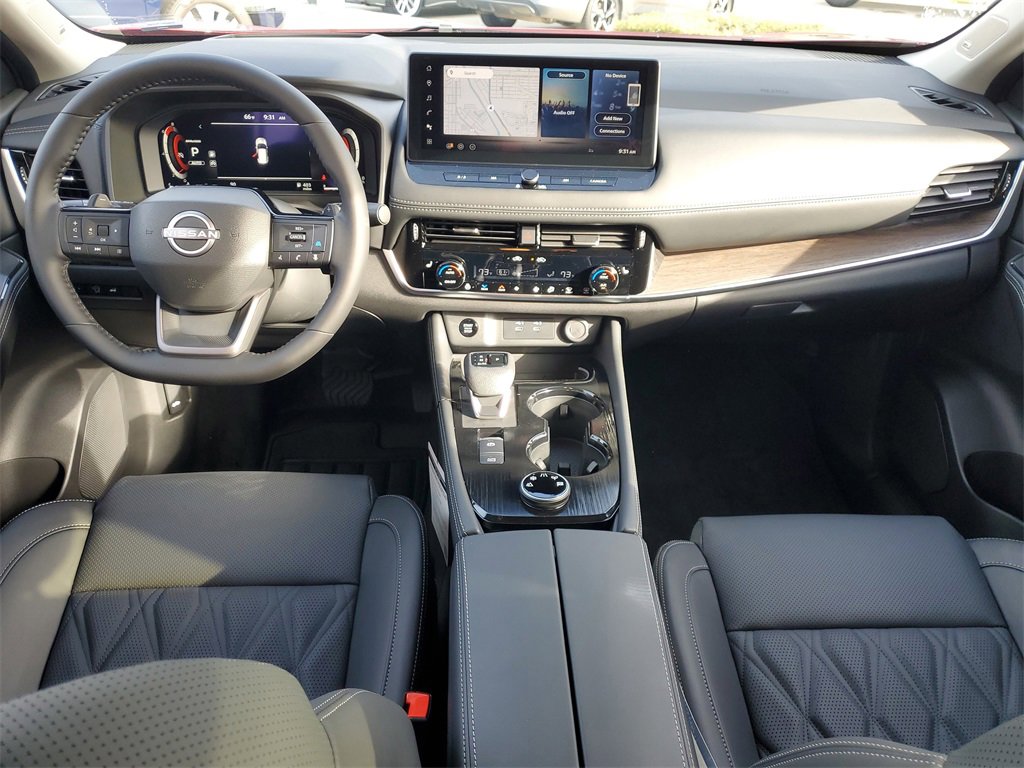 New 2026 Nissan Rogue Platinum image 7