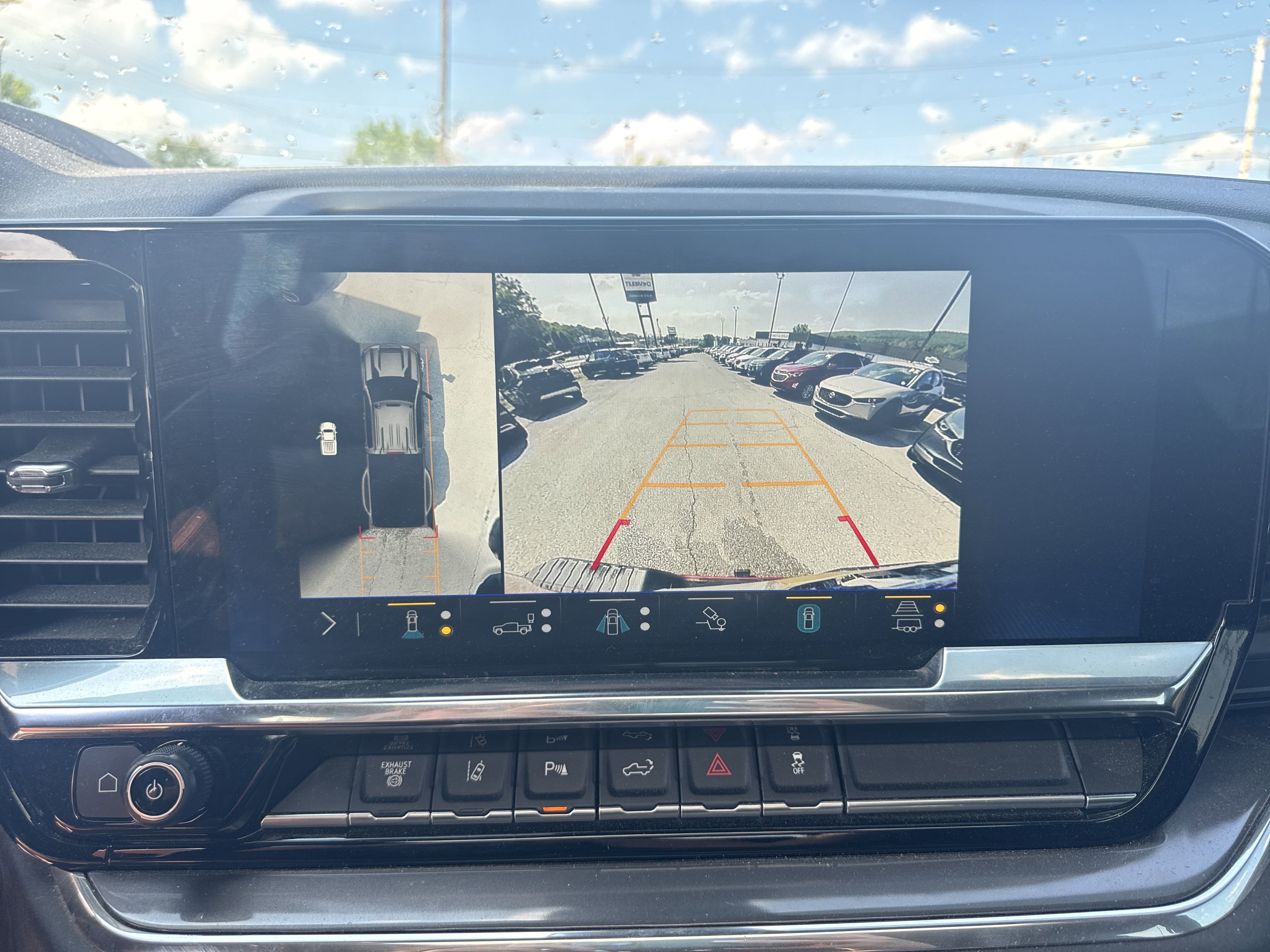 Used 2024 Chevrolet Silverado 3500 High Country w/ High Country Premium Package image 12