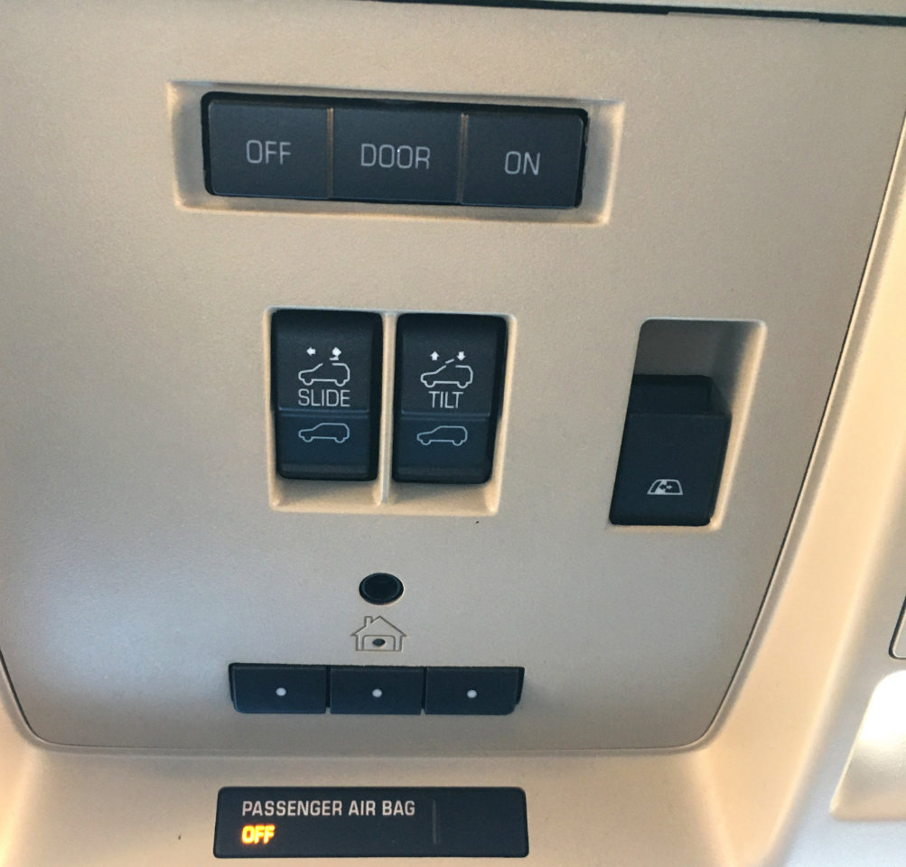 Used 2017 Chevrolet Silverado 1500 LTZ Z71 w/ LTZ Plus Package image 32