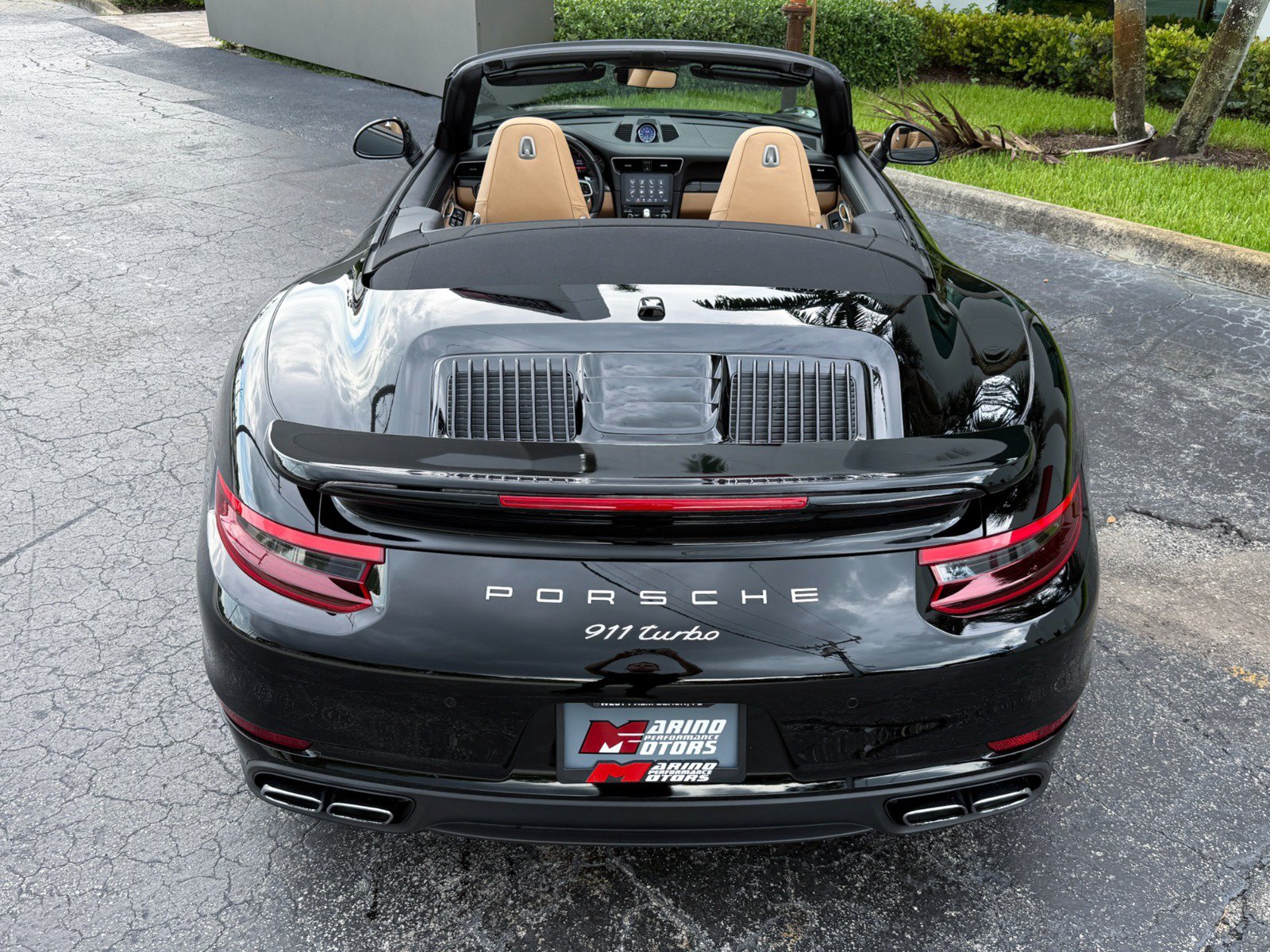 Used 2019 Porsche 911 4 Cabriolet AWD/4WD image 18