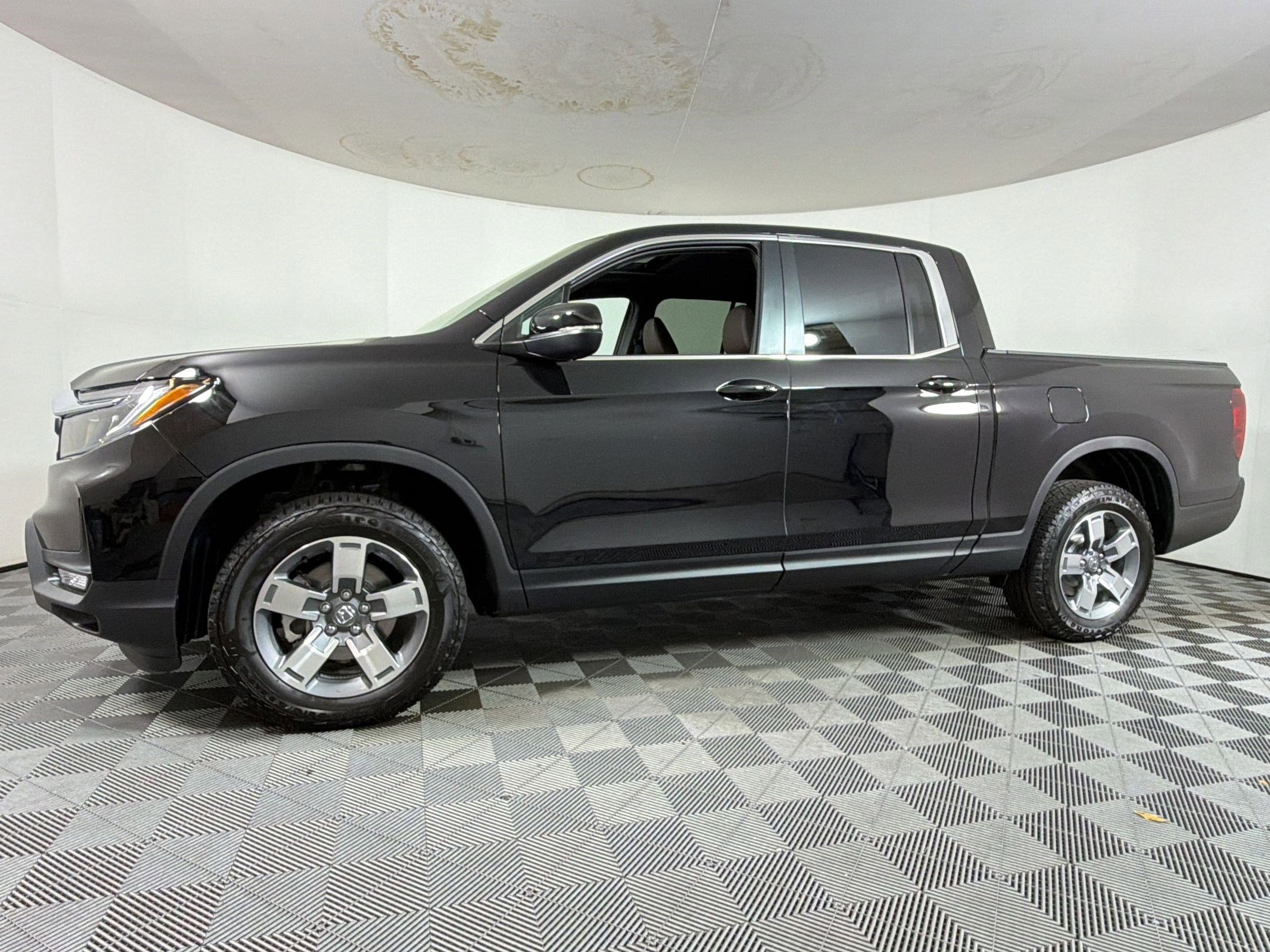 New 2026 Honda Ridgeline RTL image 2