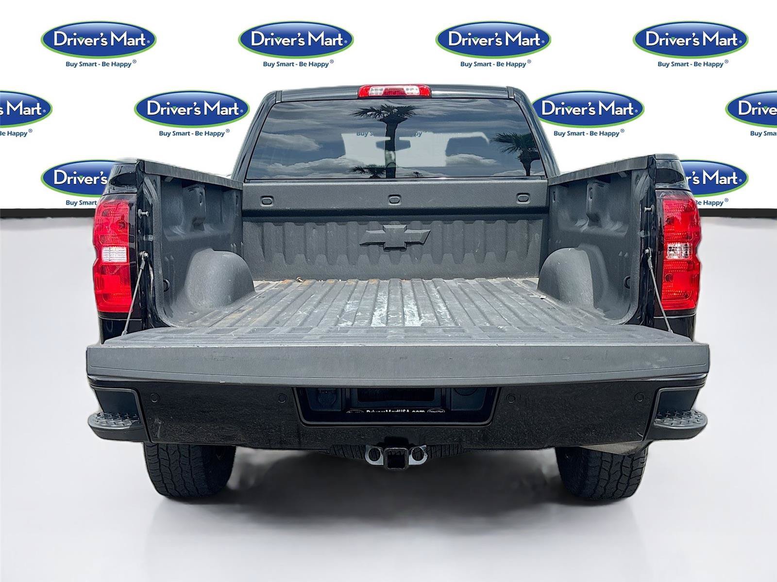 Used 2018 Chevrolet Silverado 1500 LT w/ Midnight Edition AWD/4WD image 24