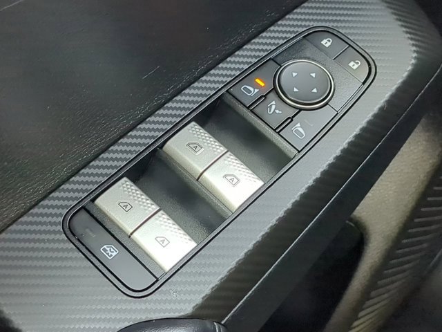 Used 2023 Mitsubishi Outlander SE image 24