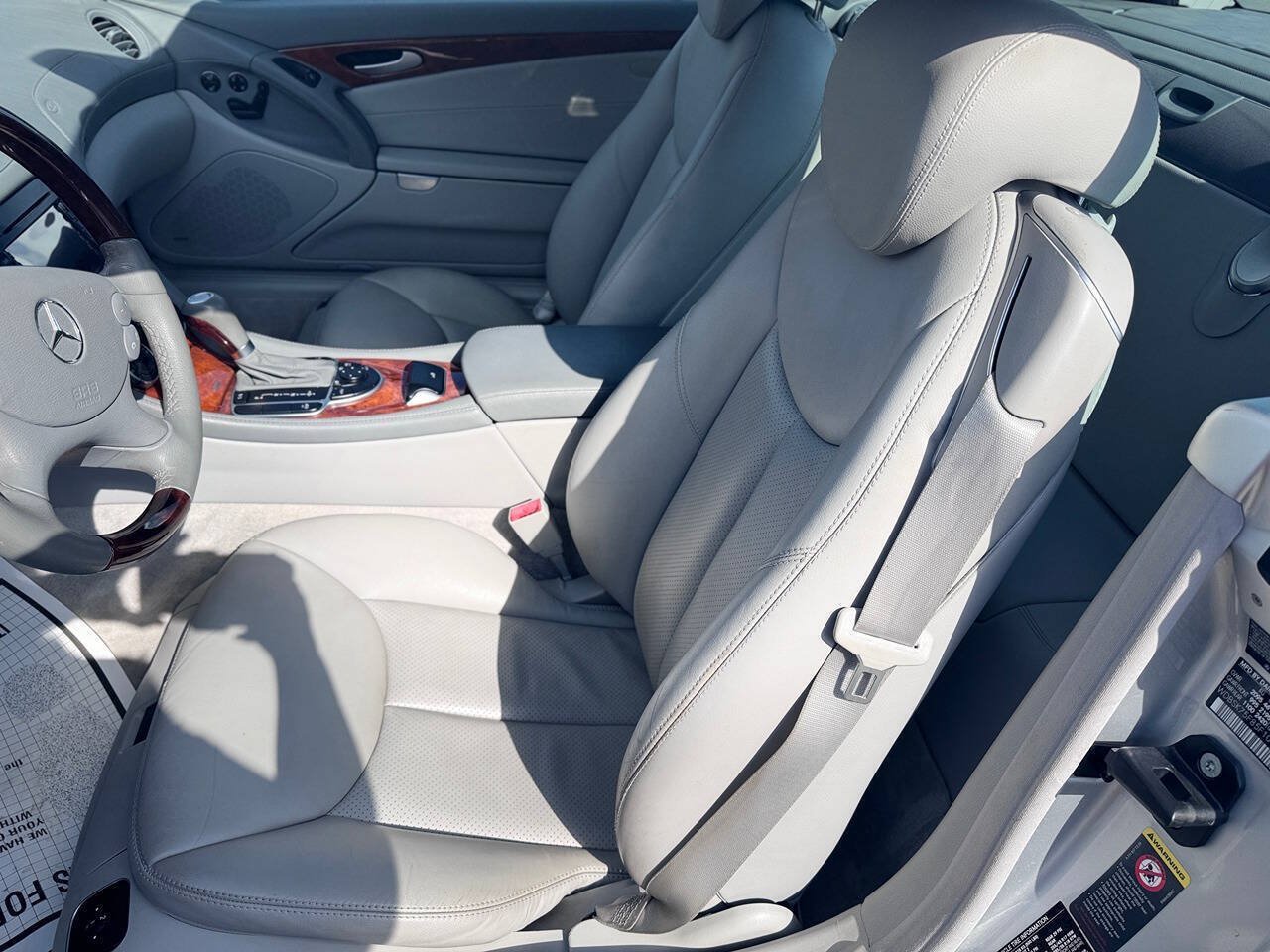 Used 2005 Mercedes-Benz SL 500 image 5