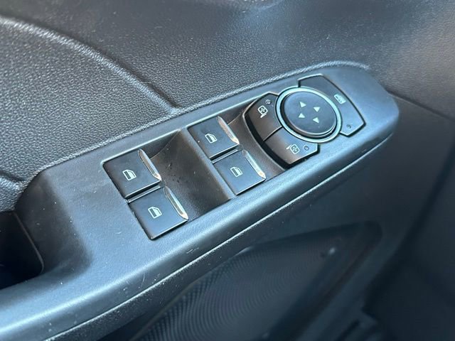 Used 2025 Ford Escape ST-Line w/ Equipment Group 301A image 17