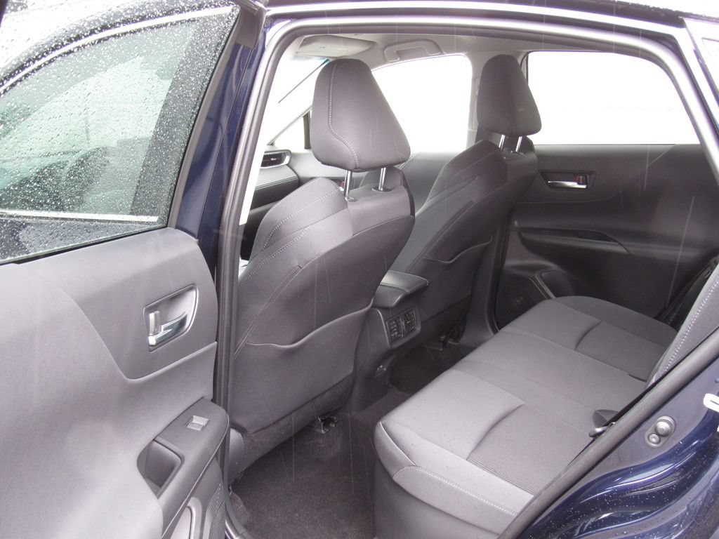 Certified 2024 Toyota Venza LE AWD/4WD image 13