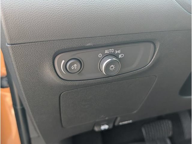 New 2026 Buick Encore GX Preferred w/ Comfort Package AWD/4WD image 18