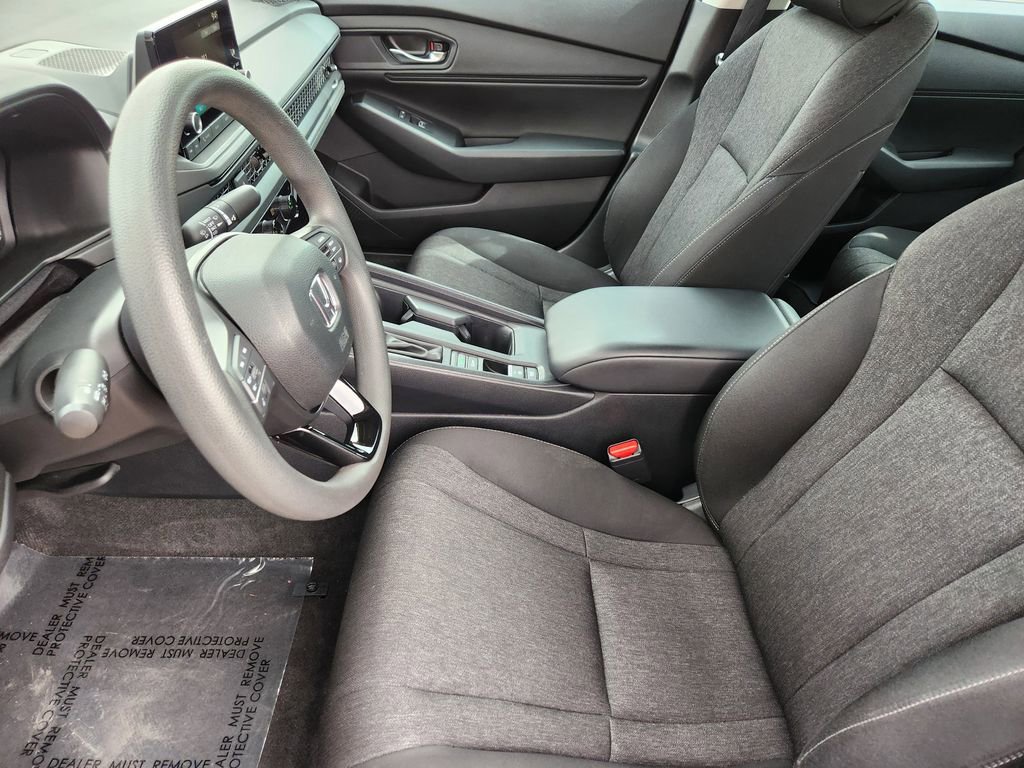 Used 2023 Honda Accord EX image 4