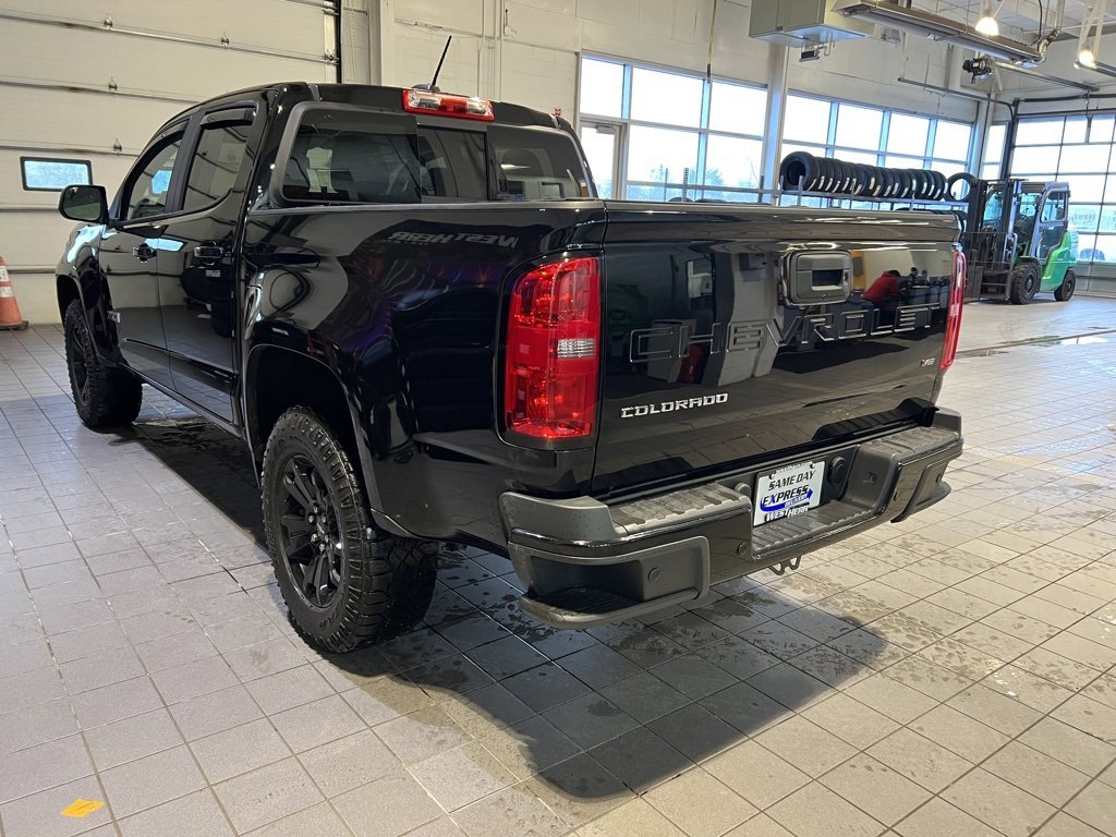 Used 2022 Chevrolet Colorado Z71 w/ Z71 Midnight Edition image 5